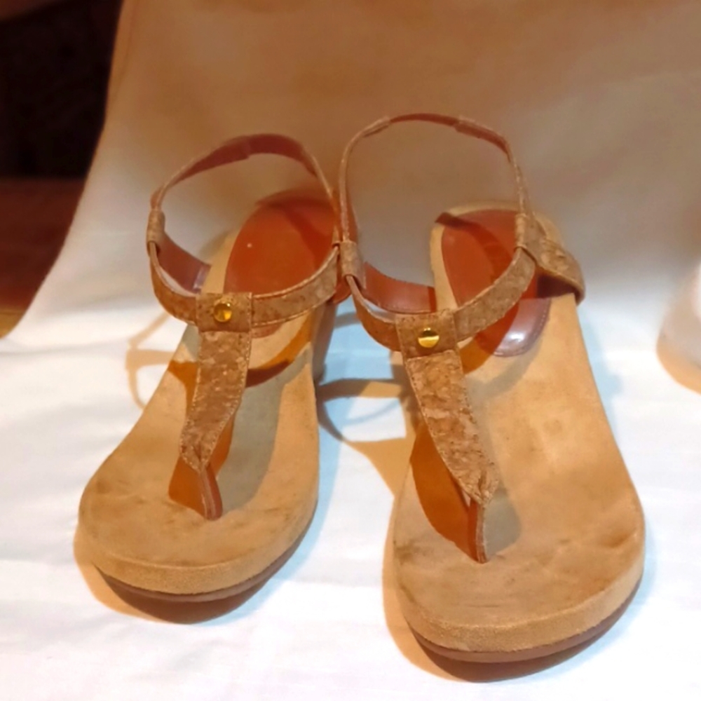 Chaps Woman's Tan Cork Look Sandals Wedge 9 B=M‎